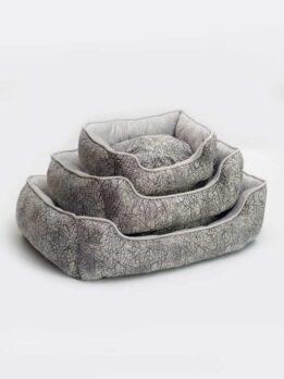 Soft and comfortable printed pet nest can be disassembled and washed106-33017 www.gmtshop.com